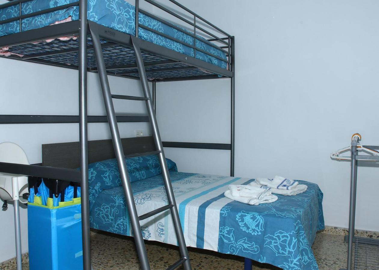 Apartamento R Y C Avilés Exteriér fotografie