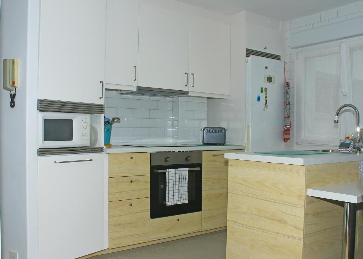 Apartamento R Y C Avilés Exteriér fotografie